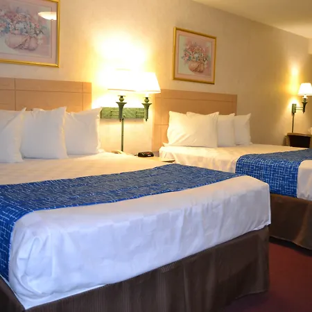 Travelodge By Wyndham Niagara Falls - New York-3